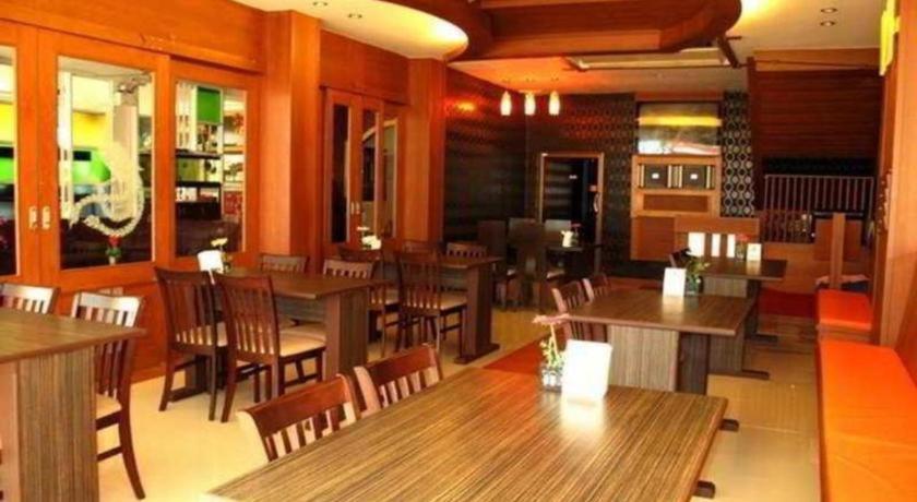 Triple Rund Place Hotel Patong Exterior photo